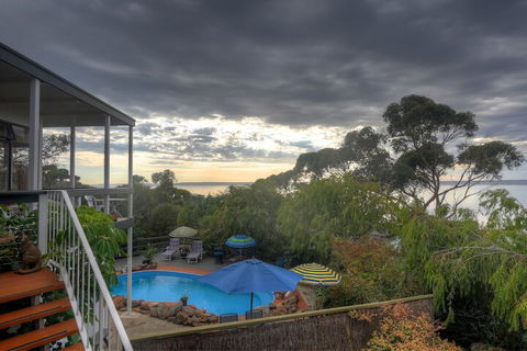 Wanderers Rest Of Kangaroo Island - Surfers Gold Coast 1