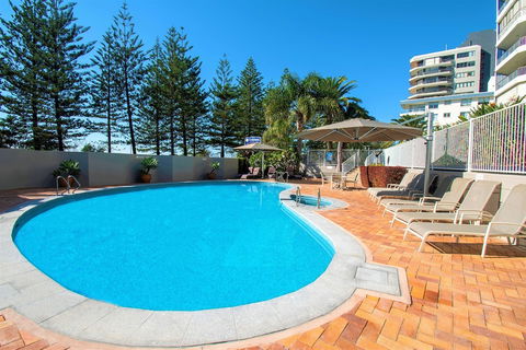 Cashelmara Beachfront Apartments - Surfers Gold Coast 3