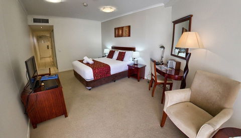 Ocean Views Resort - Surfers Gold Coast 4