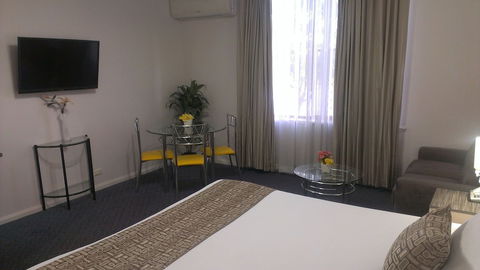 Lindy Lodge Motel - Surfers Gold Coast 5