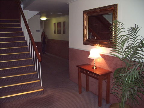 Lindy Lodge Motel - Surfers Gold Coast 0