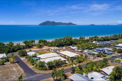 Mission Reef Resort - Surfers Gold Coast 2
