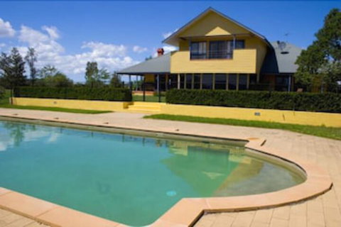 Tranquil Vale Vineyard & Cottages - Surfers Gold Coast 3
