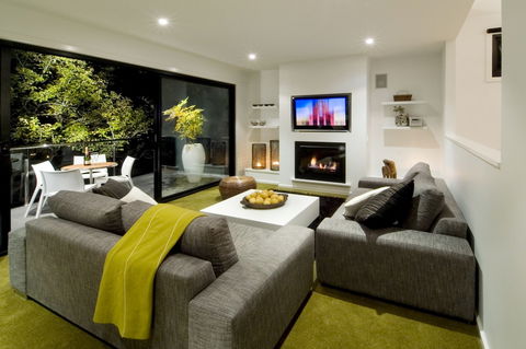 Saltus Luxury Accommodation - Surfers Gold Coast 4