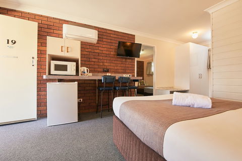Ruthven Street Motor Inn - Surfers Gold Coast 4