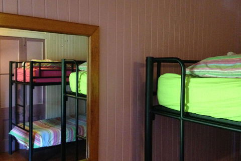 Dreamtime Travellers Rest Guest House - Surfers Gold Coast 7