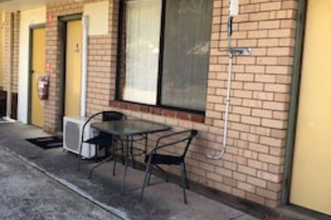 Augusta Escape Holiday Units - Surfers Gold Coast 2