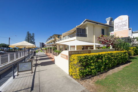 Yamba Beach Motel - Surfers Gold Coast 3