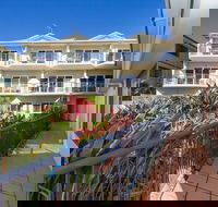 Yamba Beach Motel - Surfers Gold Coast