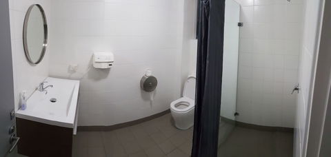 Cambridge Lodge - Hostel - Surfers Gold Coast 5