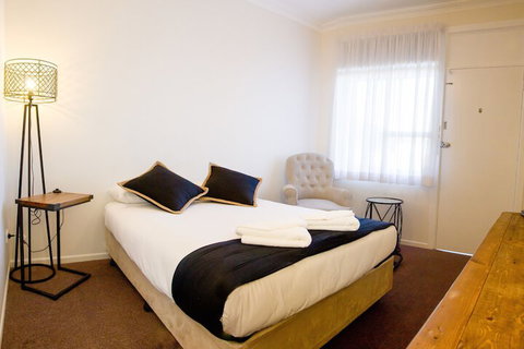 Bathurst Explorers Motel - Surfers Gold Coast 7