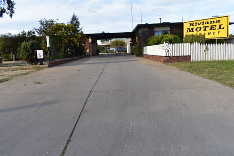 Riviana Motel - Surfers Gold Coast 0