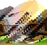 Amberoo Apartments Tamworth - Surfers Gold Coast