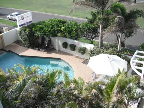 Meridian Alex Beach Apartments - Surfers Gold Coast 4