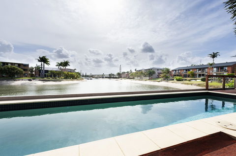 Saltwater Villas - Surfers Gold Coast 5