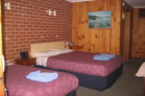 Orbost Country Road Motor Inn - Surfers Gold Coast 3