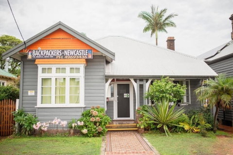 Backpackers Newcastle - Surfers Gold Coast 0