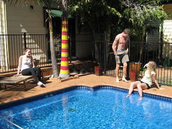 Backpackers Newcastle - Surfers Gold Coast 5