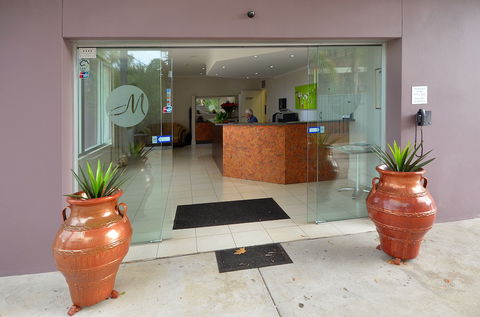 Mackellar Motel - Surfers Gold Coast 0