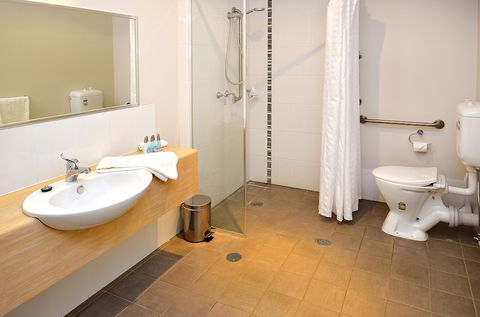 Mackellar Motel - Surfers Gold Coast 5