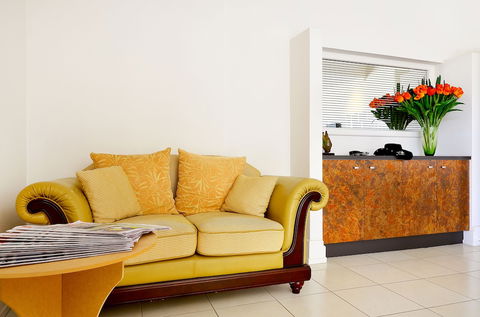 Mackellar Motel - Surfers Gold Coast 2