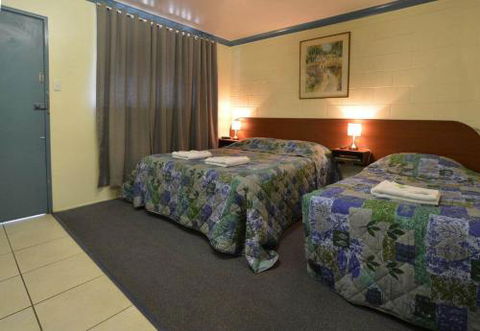 Nanango Antler Motel - Surfers Gold Coast 3