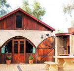 Outback Cellar  Country Cottage - Surfers Gold Coast