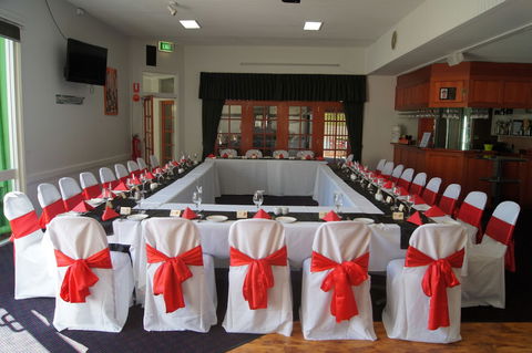 Burkes Hotel Motel - Surfers Gold Coast 0
