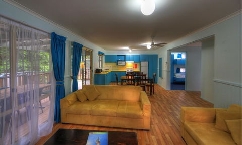 BIG4 Bungalow Park On Burrill Lake - Surfers Gold Coast 6