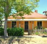 Cooma Cottage - Surfers Gold Coast