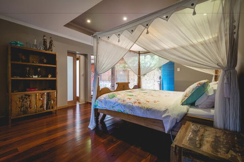 Albany Bali Style Accommodation - Surfers Gold Coast 2