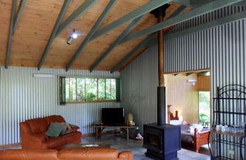 Treetops Accommodation Montville - Surfers Gold Coast 3