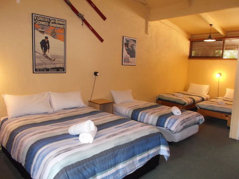 Harrietville Hotel Motel - Surfers Gold Coast 6