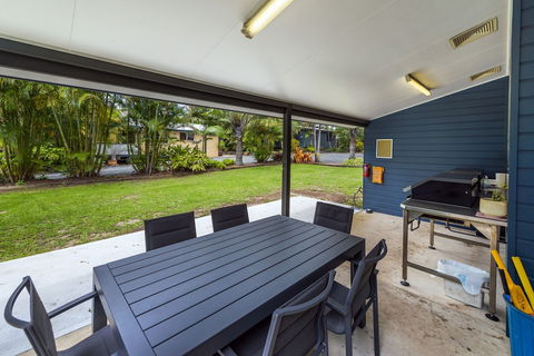 Safety Beach Ocean Bungalows - Surfers Gold Coast 2