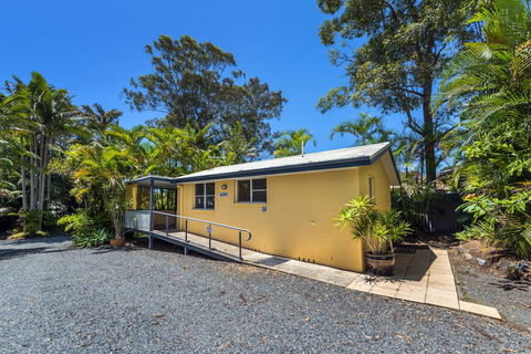Safety Beach Ocean Bungalows - Surfers Gold Coast 3