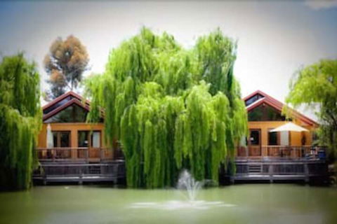 Perricoota Vines Retreat - Surfers Gold Coast 1