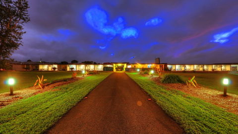 Atherton Motel - Surfers Gold Coast 1