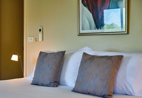 Cape Apartments - Surfers Gold Coast 1