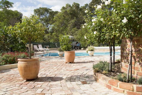 Rosebridge House Bed & Breakfast Adult Retreat - Surfers Gold Coast 3