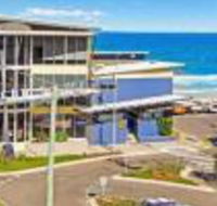 Coral Sea Apartments - Surfers Gold Coast