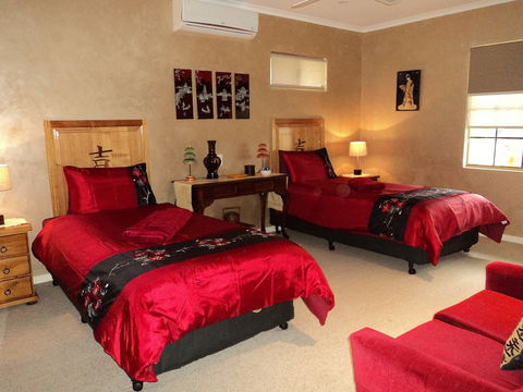 Armadale Cottage Bed & Breakfast - Surfers Gold Coast 2