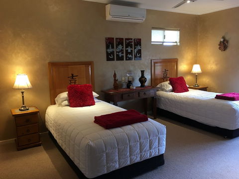 Armadale Cottage Bed & Breakfast - Surfers Gold Coast 5