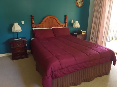 Tambaridge Bed And Breakfast - Surfers Gold Coast 4