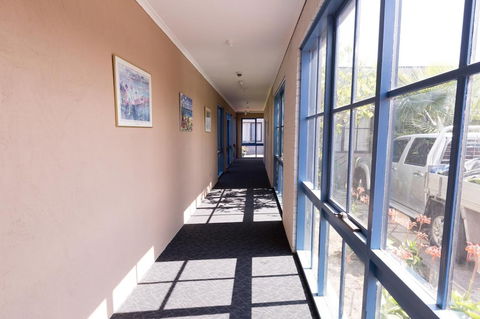 Chadstone Executive Motel - Surfers Gold Coast 1