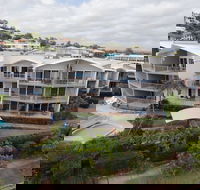 Endless Summer Resort - Surfers Gold Coast
