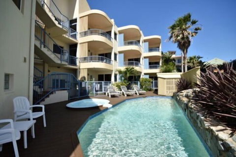 Coolum Baywatch Resort - Surfers Gold Coast 4
