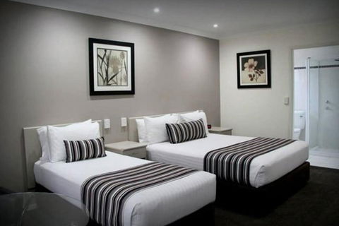 Central Caleula Motor Lodge - Surfers Gold Coast 7