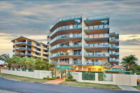 The Esplanade Picnic Point - Surfers Gold Coast 0