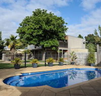 Barossa Valley Apartments - Surfers Gold Coast