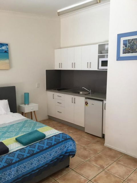 Byron Beach House - Surfers Gold Coast 2
